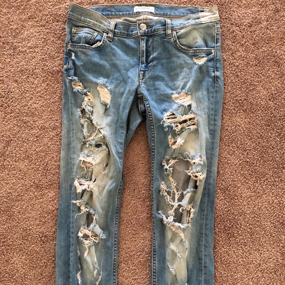 Zara Ripped skinny Jeans